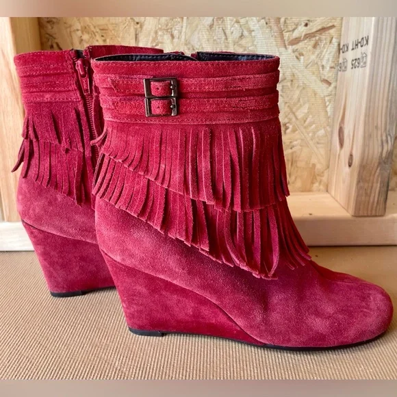 Aerosoles Fringe Suede Ankle Booties Size 7.5 Zip Up - Picture 3 of 8